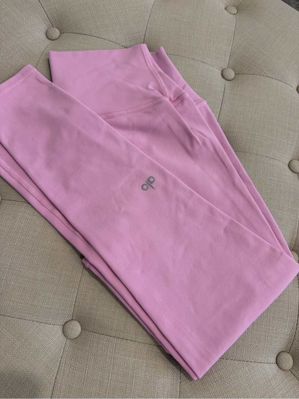 ALO Bubblegum Pink pristine 7/8 leggings